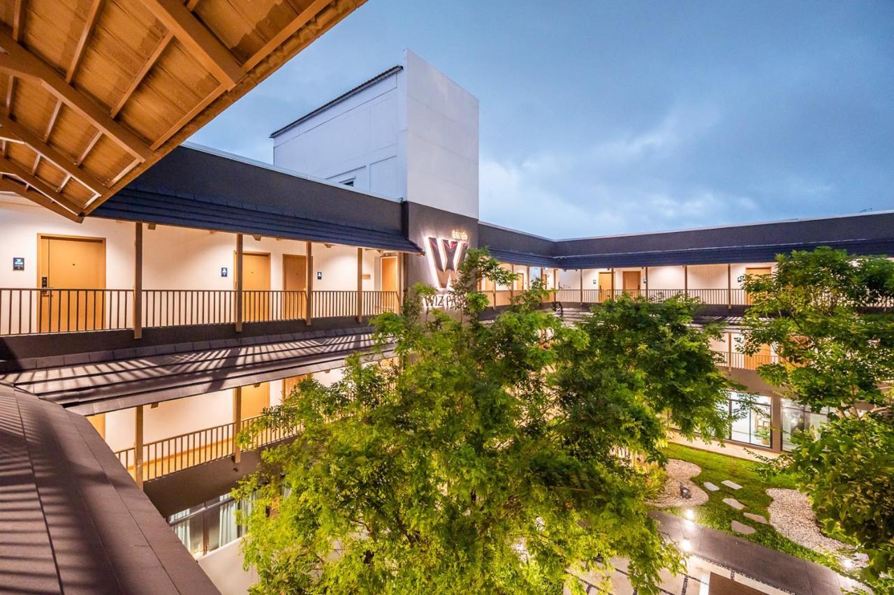 Hotel Wizpark Ratchada Bangkok Exterior foto
